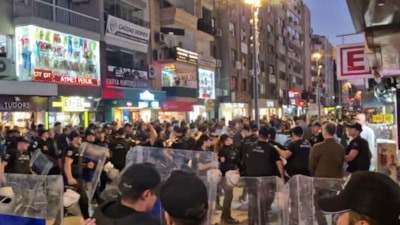 İzmir sokaklarında vandalizme geçit yok: Polis ekipleri müdahale etti
