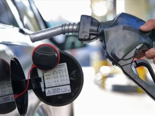 Motorine 4,90 lira indirim geldi: Pompa fiyatları yine değişti