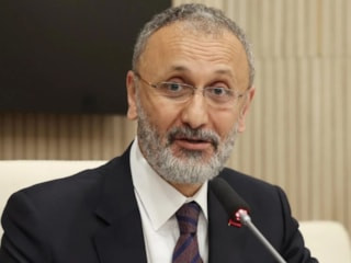 Eyüpsultan Belediye Başkanı Özmen dahil 13 şüpheli tutuklandı