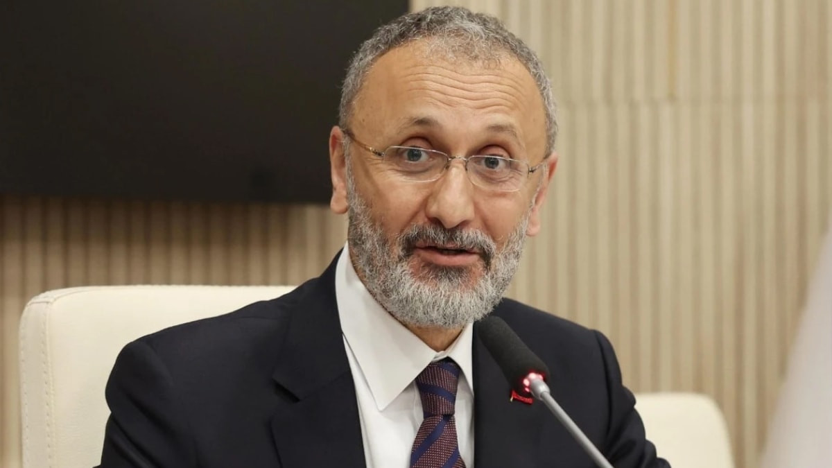 Eyüpsultan Belediye Başkanı Özmen dahil 13 şüpheli tutuklandı