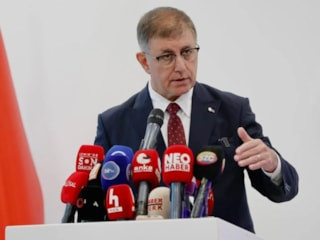 Cemil Tugay: Bir kararın eşiğindeyim