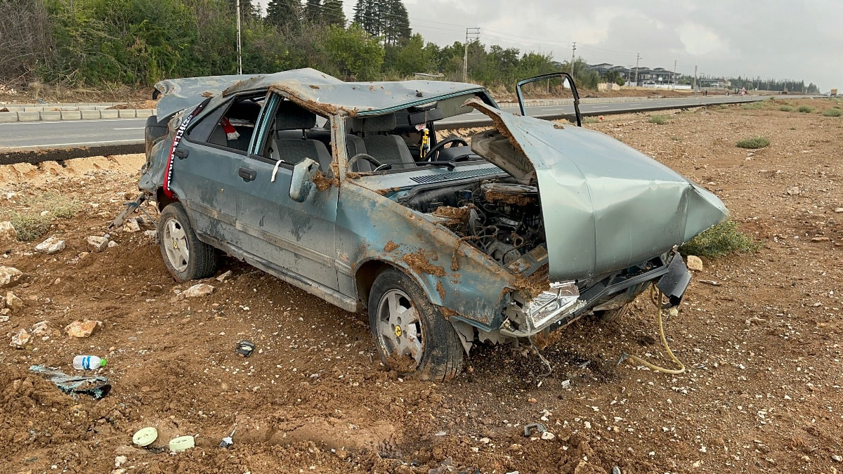 Elazığ'da otomobil takla attı: 25 yaşındaki sürücü hayatını kaybetti
