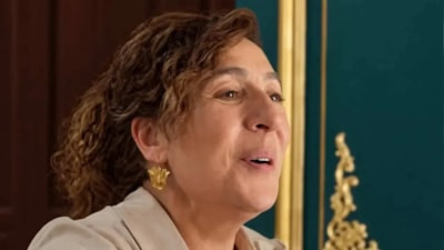 Tuzlu Kahve'nin Hatun'u Binnur Kaya evli mi, çocuğu var mı? Şaşırtan gerçek ortaya çıktı...