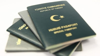 Yeni Parti'den 'Yeşil pasaport genişlesin' teklifi: Muhtarların da yeşil pasaport almasını hedefliyor