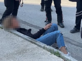 Burdur'da polise tekme atan Ukraynalı kadın sınır dışı edilecek