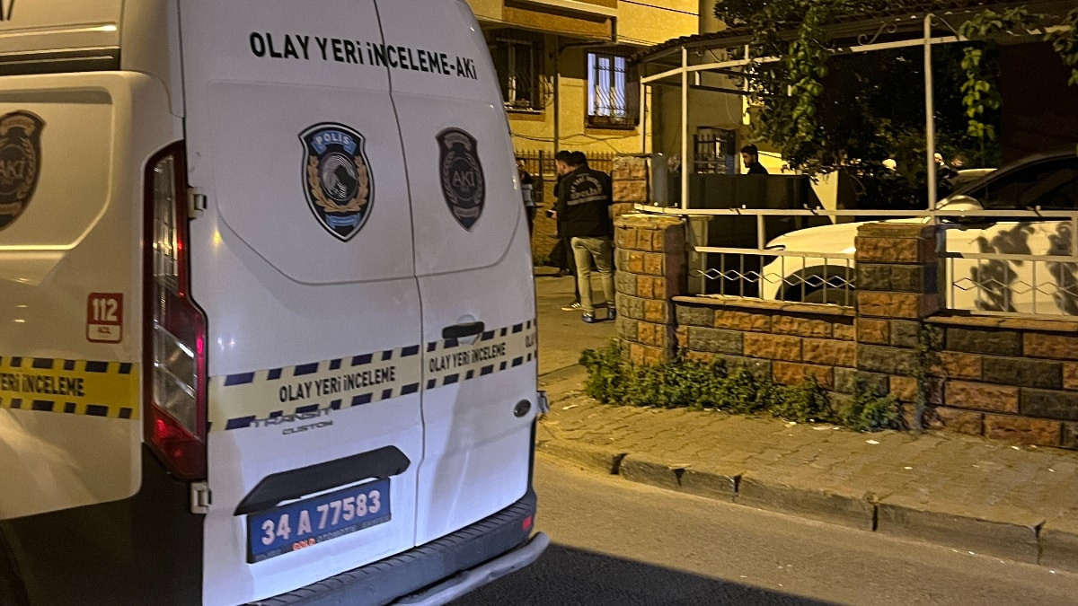 İstanbul Küçükçekmece'de sokak ortasında silahlı saldırı: 1 ağır yaralı