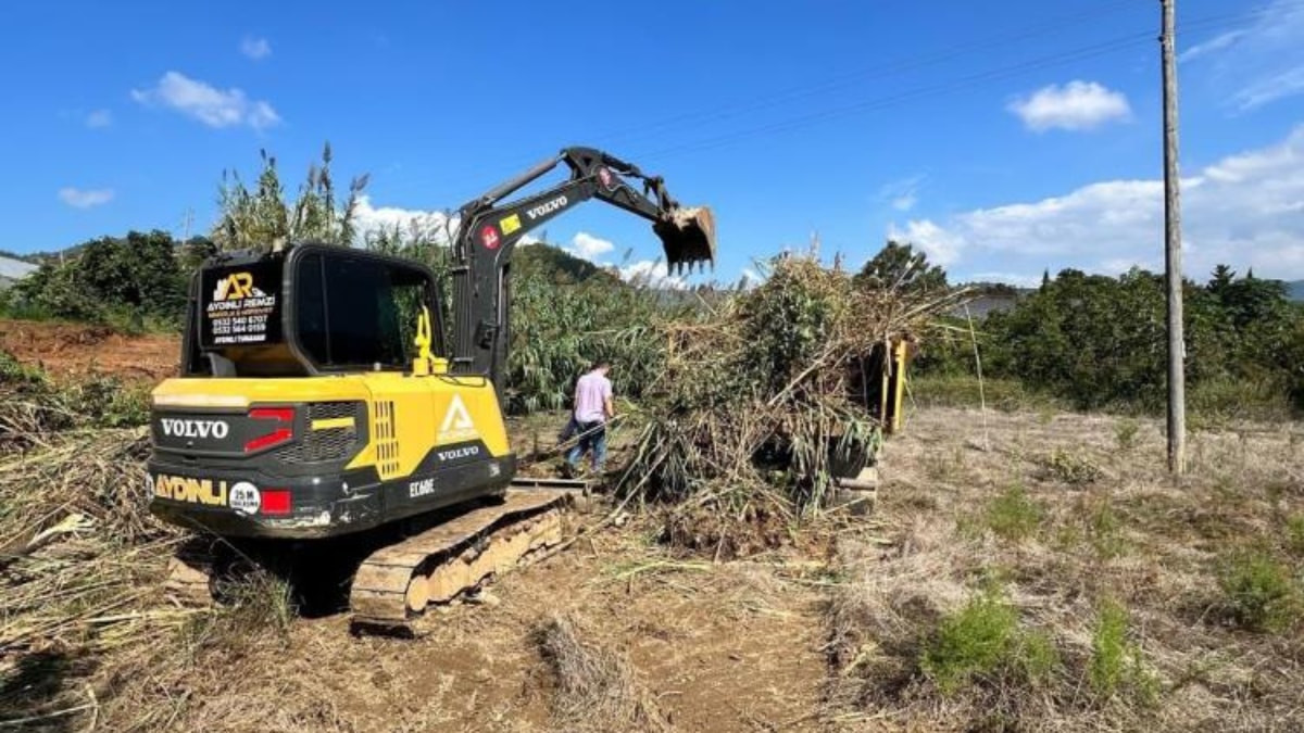 Antalya'da 15 yaşındaki çocuk iş kazasında ağır yaralandı