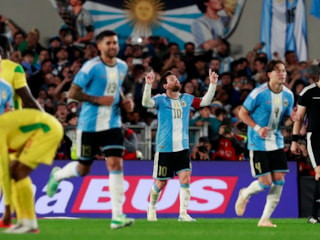 Lionel Messi, Arjantin formasına golle veda etti