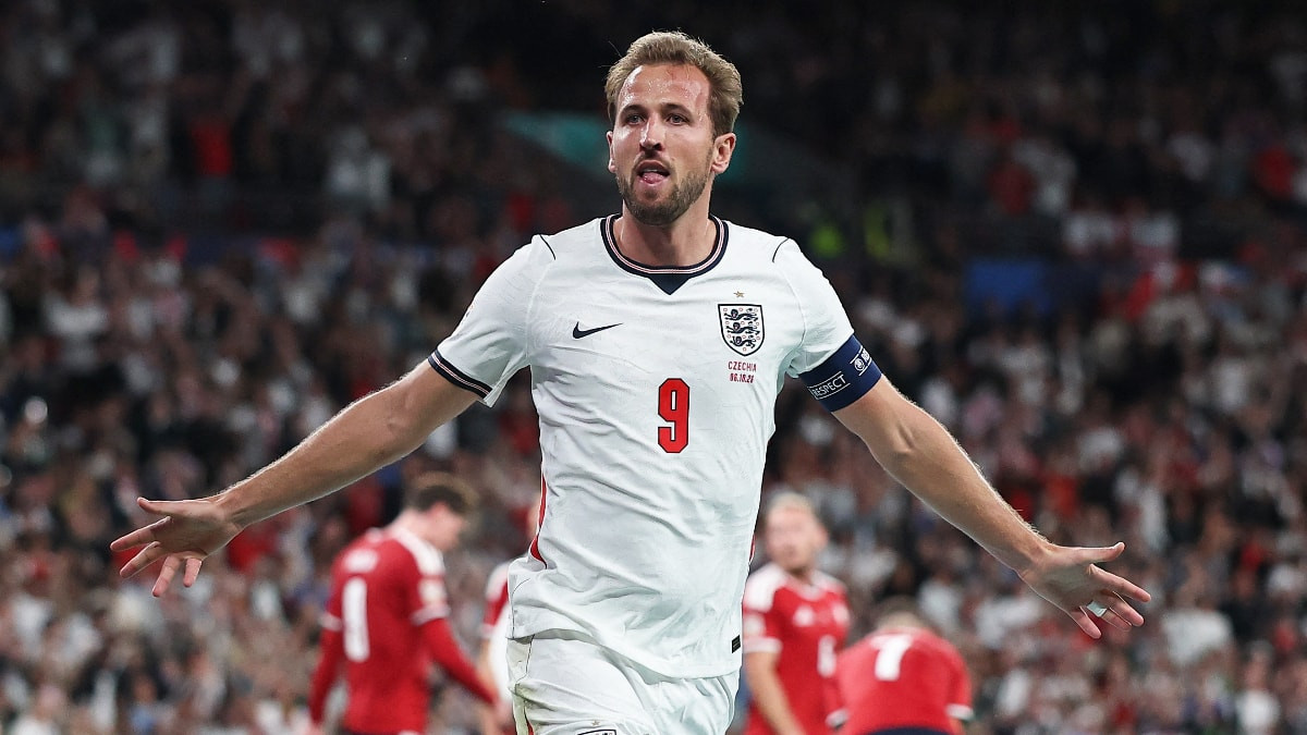 Harry Kane, İngiltere'de 36 yıllık rekoru egale etti