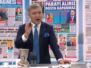 İsmail Küçükkaya, izleyicisinden gelen yoruma itiraz etti