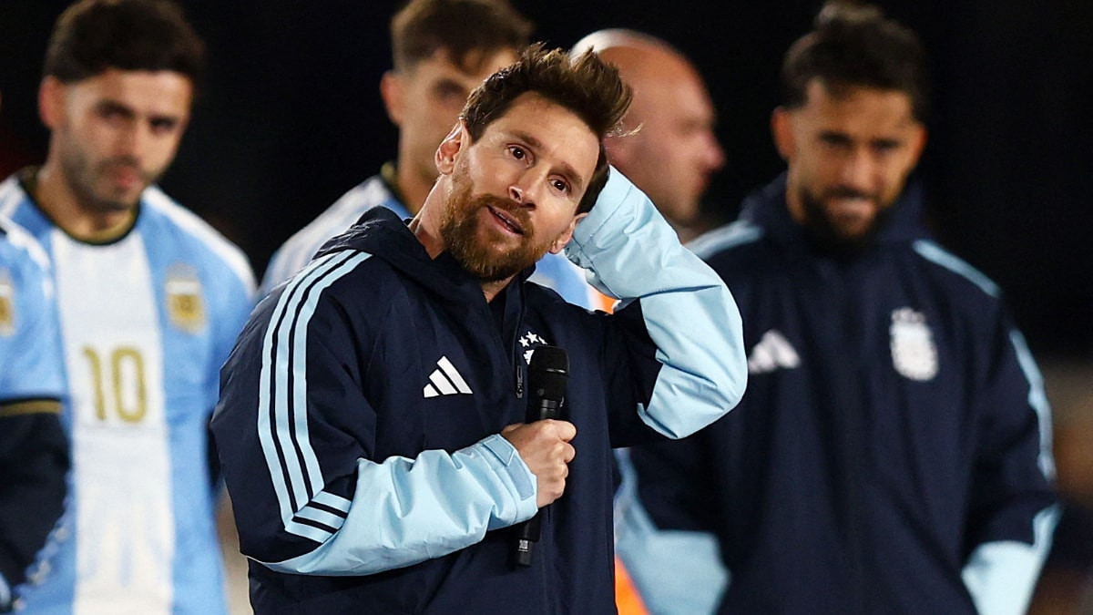 Lionel Messi'nin veda sözleri: Huzurlu bir şekilde ayrılıyorum