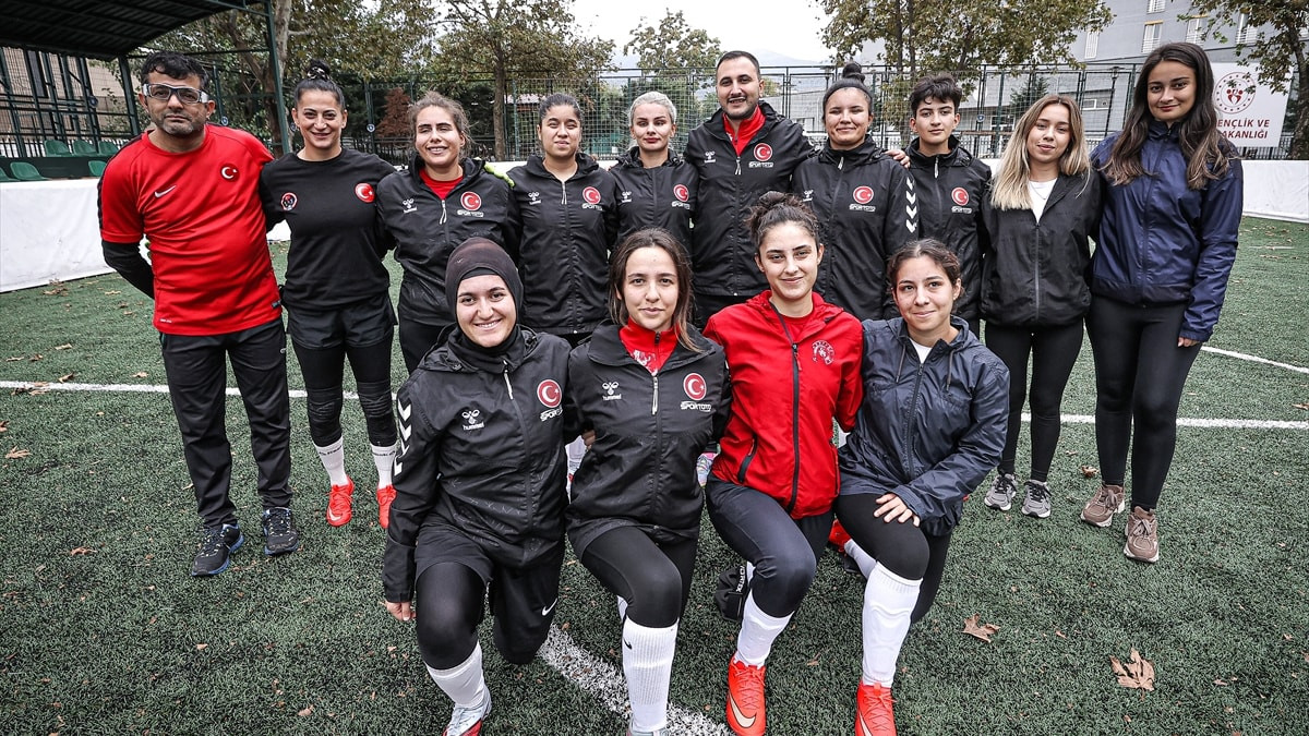 Görme Engelli Kadın Milli Futbol Takımı, namağlup Avrupa şampiyonu oldu