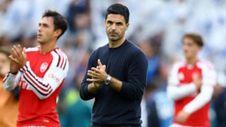 Arsenal, Mikel Arteta'nın sözleşmesini uzattı