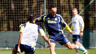 Fenerbahçe, Rizespor mesaisine devam ediyor