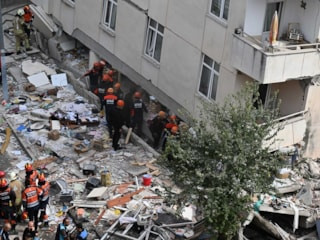 İstanbul Valisi Davut Gül: Maltepe'deki bina kontrollü yıkılacak