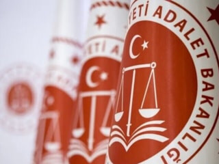Adalet Bakanlığı'ndan 'sızıntı' iddialarına yanıt: Özgür Özel'in beyanı mesnetsiz iftiradır