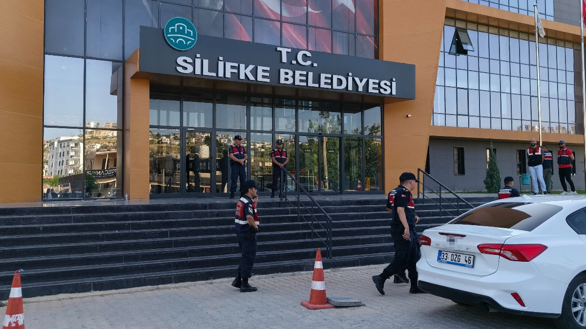 Mersin'de Silifke Belediyesi'ne ikinci dalga operasyon: 3 tutuklama