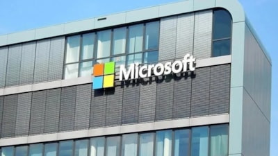 Beyaz Saray’dan Microsoft ve 7 teknoloji şirketine yabancı işçi engeli