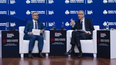 BIS Genel Müdürü Hernandez de Cos, İstanbul'dan 'güvenilirlik' mesajı verdi
