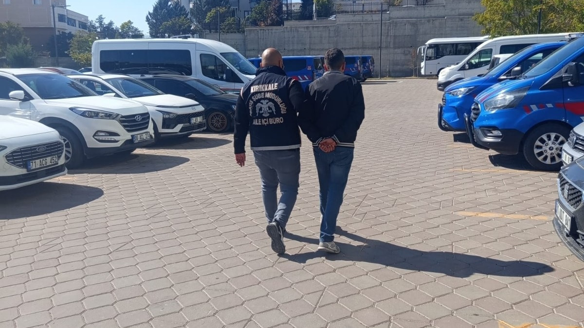 Kırıkkale'de eski eşinin kaldığı evi yaktığı iddia edilen şüpheli tutuklandı