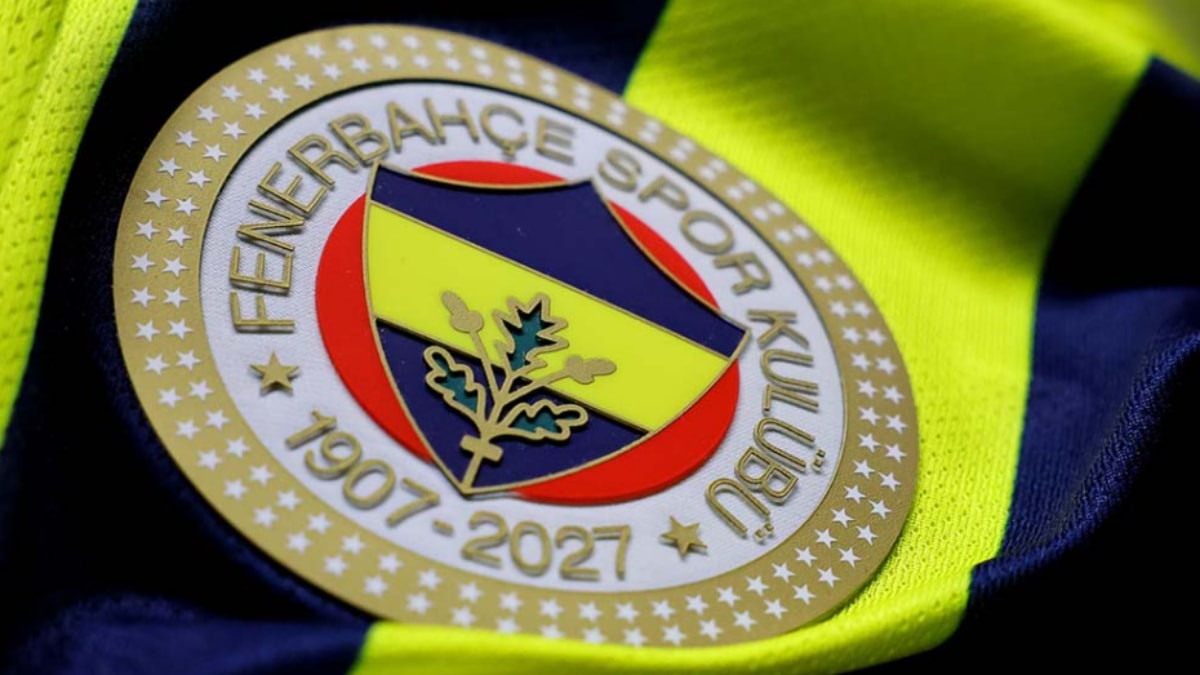 Fenerbahçe, Rizespor karşılaşması için Rize'ye geldi