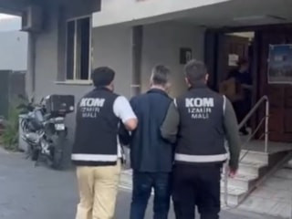 İzmir'de Bayraklı ve Çeşme Belediyesine rüşvet operasyonu: 25 şüpheli tutuklandı