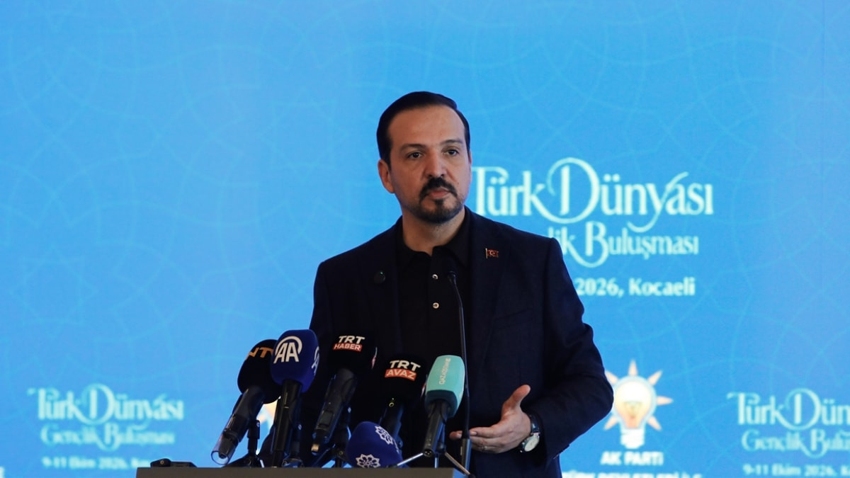Kürşad Zorlu: Turan idealinin açılış kapısı Türkiye-Azerbaycan kardeşliğidir
