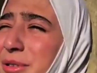 Azerbaycan'da başörtüsü yasağı: Şu odaya geç, başörtünü çıkar