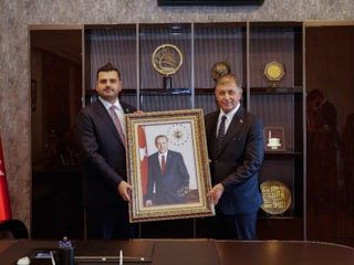 Eyyüp Kadir İnan, Cemil Tugay'a ziyaret gerçekleştirdi