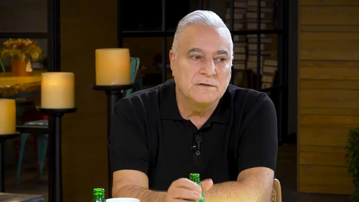 Mehmet Ali Erbil annesinin cenazesine neden gitmediğini açıkladı