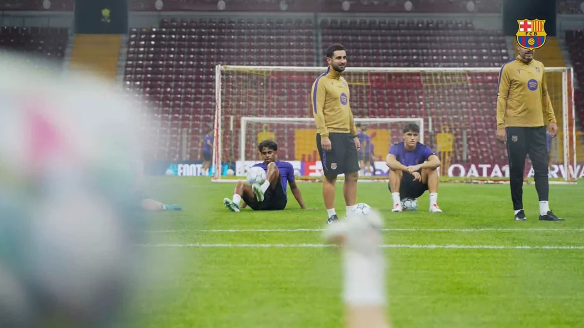 Barcelona'dan Lamine Yamal paylaşımı: Ayağa kalkmasına bile gerek yok!