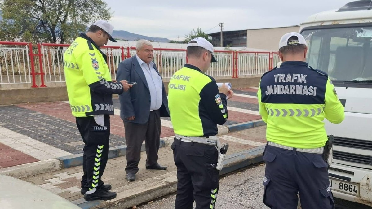 Manisa ‘da servis araçlarına yönelik denetim uygulandı