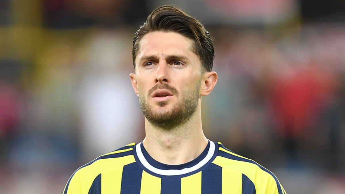 İsmail Yüksek, Aston Villa maçında kabus yaşadı