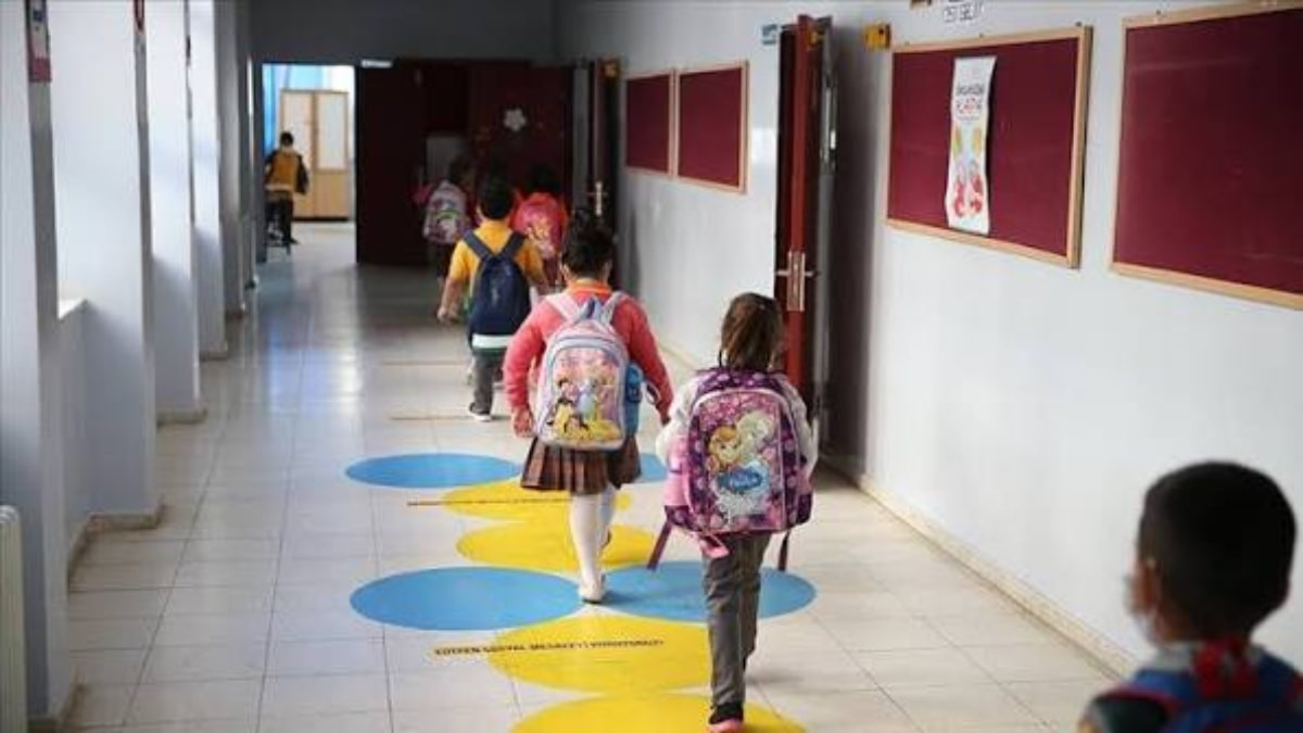 İstanbul'da okullar yarın da tatil edildi