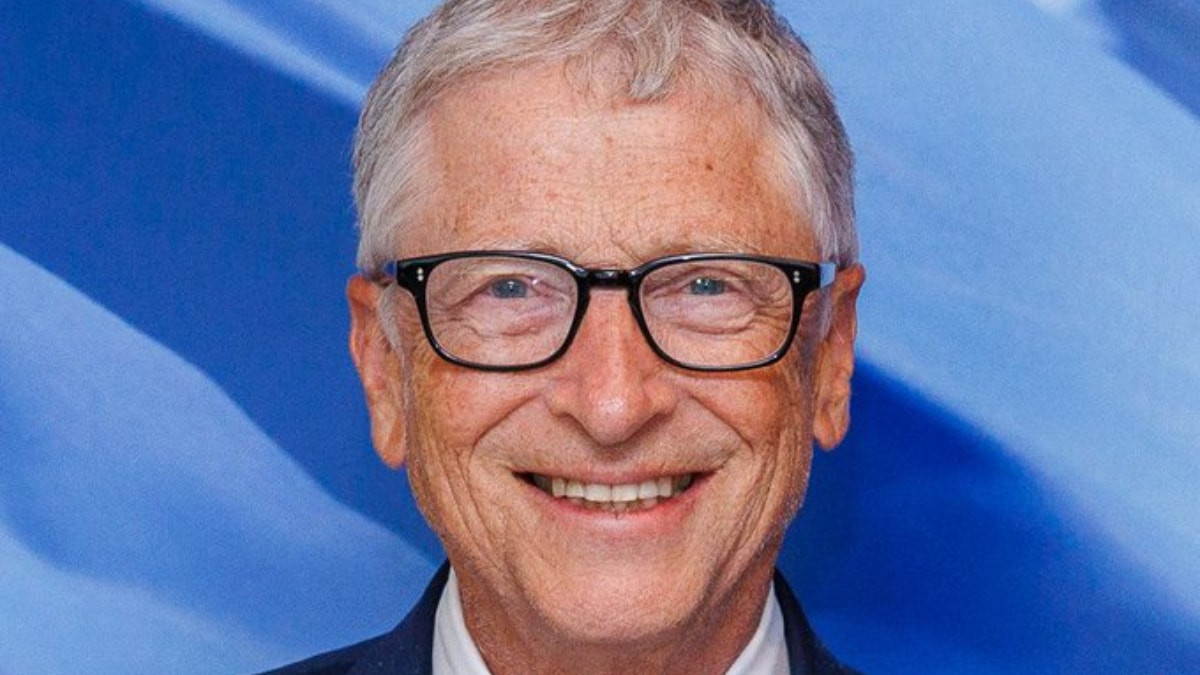 Bill Gates yapay zekâdan endişeli: Riskleri dizginlemek için harekete geçti