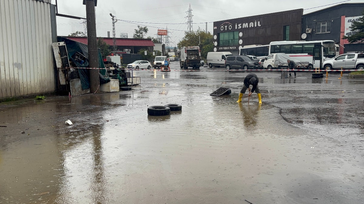Zonguldak'ta heyelan: Bina sakinleri tahliye edildi