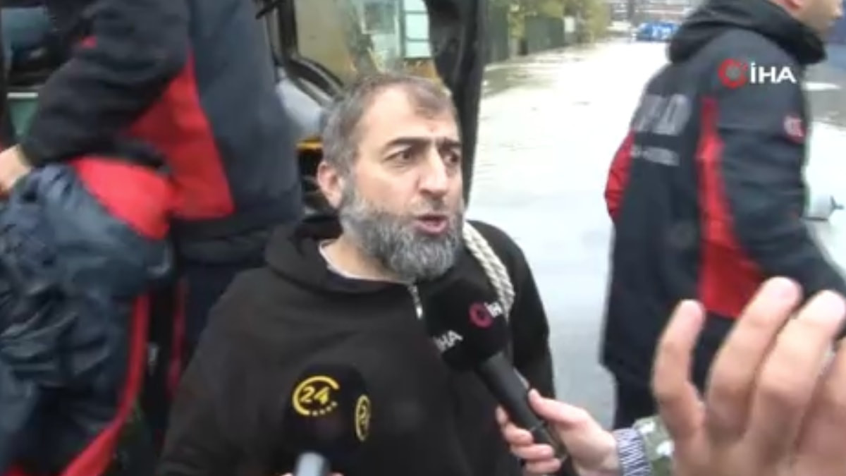 İstanbul'da selde mahsur kaldı: Gece bir yere sığındım, birinin geleceğinden emindim
