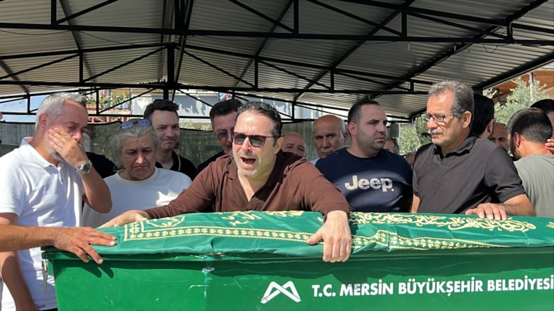 Atilla Taş’ın Kızı Sezen Taş İçin Başsağlığı ve Acı Paylaşımı
