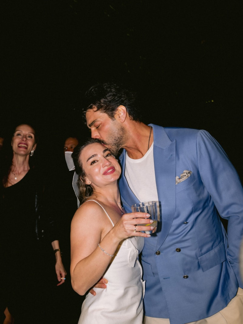 Şükrü Özyıldızın Kardeşi Burcu Özyıldız Onur Ekşioğlu ile Evlendi: Aile Bağları ve Kutlama Anları