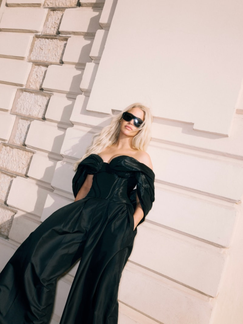 Büşra Pekin'in Cannes Yolculuğu: Stil ve Moda Anları