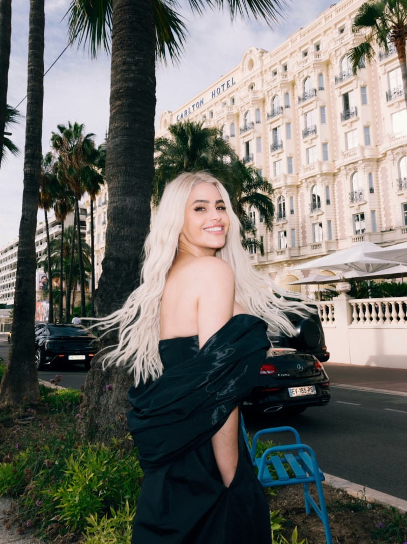 Büşra Pekin'in Cannes Yolculuğu: Stil ve Moda Anları