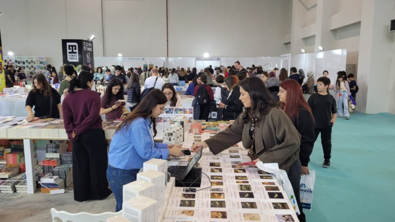 Samsun Kitap Fuarı'nda Ünlü Yazarlar ve Yoğun Etkinlik Programı