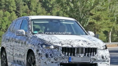 2022 BMW X1 test sırasında bir kez daha kameralara yakalandı
