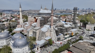 Ayasofya'nın ana kubbesinde tarihi restorasyon başlıyor