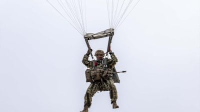 JÖAK keskin nişancılarının gökyüzünden suya nefes kesen görevi