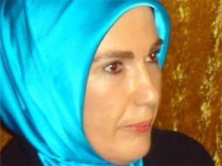 Emine Hanım'ın ameliyatsız çözümü