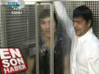 Beyaz Show'da ISLAK GECE-İZLE