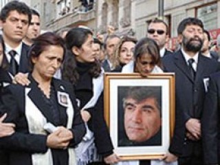 Hrant Dink'in ailesinden 3 bakana mektup