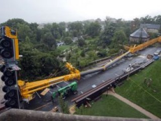 500 tonluk vinç böyle devrildi - Galeri