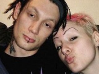 İki cani birbirleriyle evlenmek istiyor